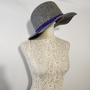 Gap NWOT Women Size S/M-P/M Gray Pinched Crown 100% Soft Wool Fedora Hat Casual